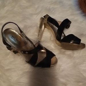 Mk heels